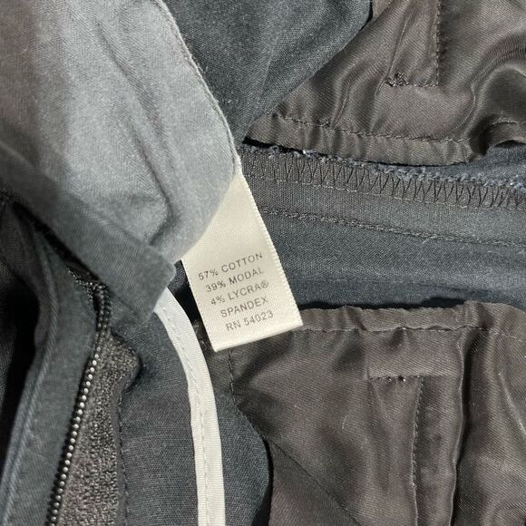 Banana Republic Martin Fit Boot Cut Cuffed Pants Women’s Size 4 Petite - Picture 4 of 12